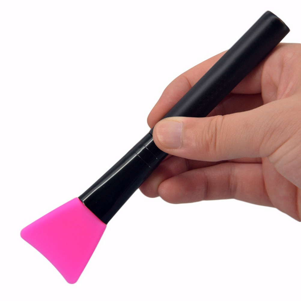 مجموعة فرشاة قناع الوجه المصنو - مراجعة Body Brush وسعره