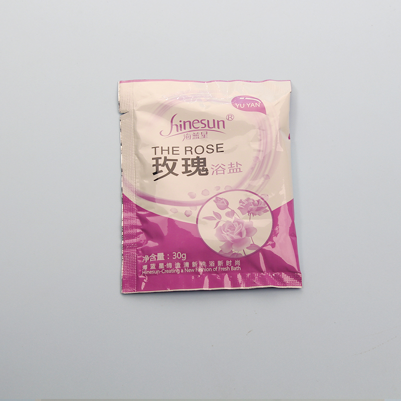 ملح حمام القدمين بالورد واللاف - مراجعة Bath Salts وسعره