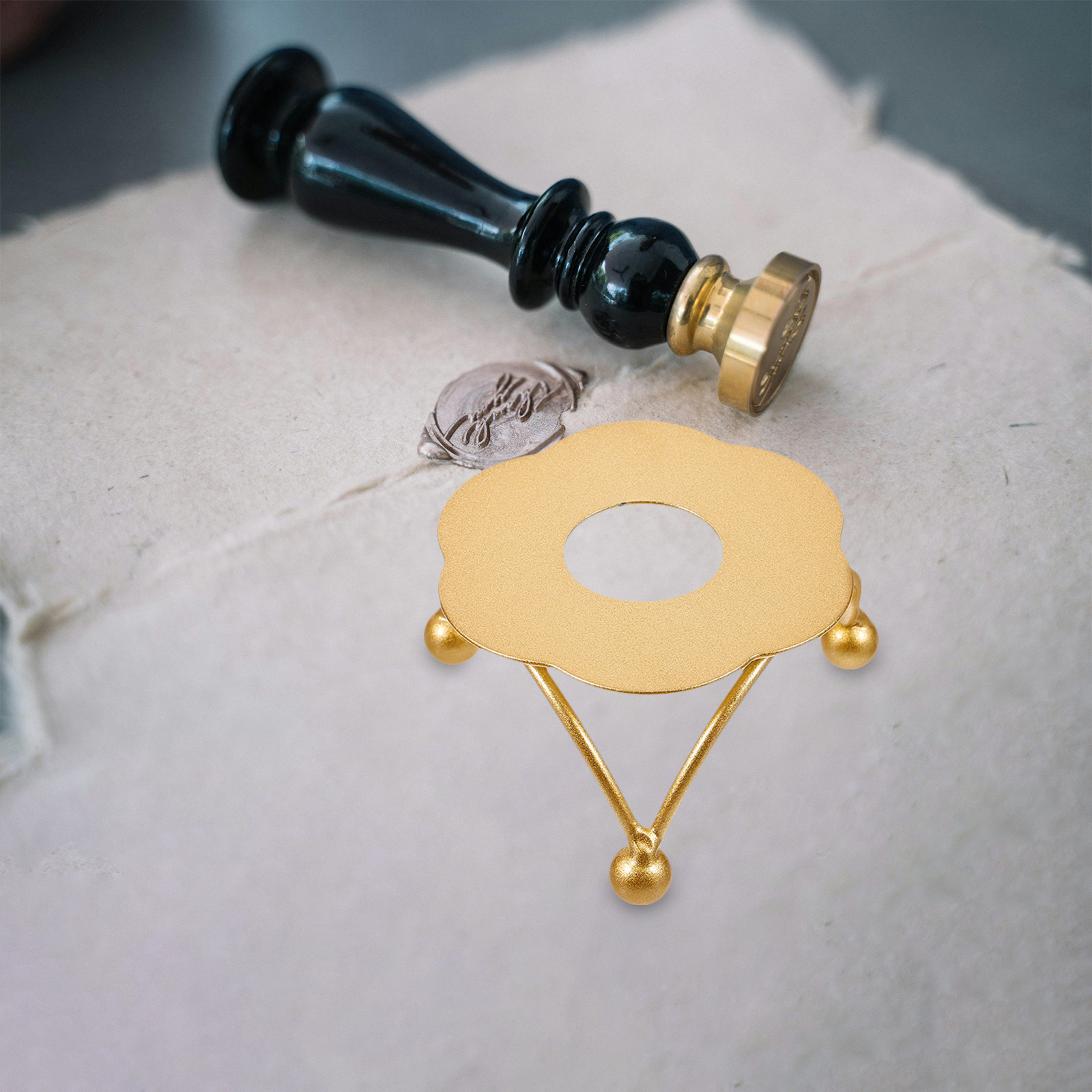 موقد صهر الشمع المعدني الثقيل  - مراجعة Wax Warmer وسعره